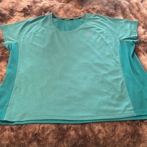 EUC Nike dry fit Teal 3X